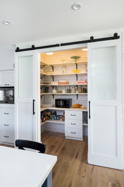 walk in pantry design ideas