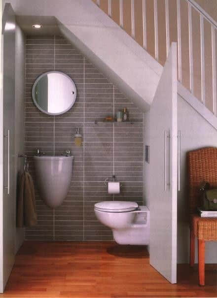 half tiled bathroom ideas