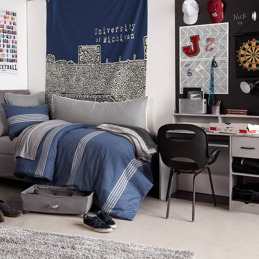 college dorm room decorating ideas for guys
