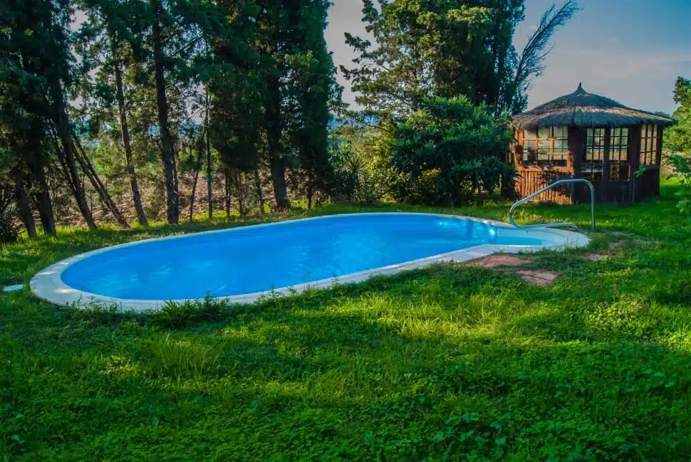 modern landscape backyard pool