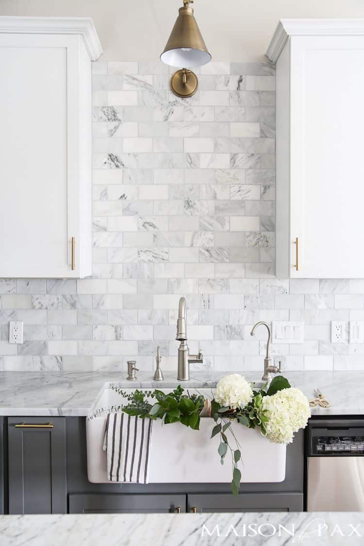 wall tiling kitchen