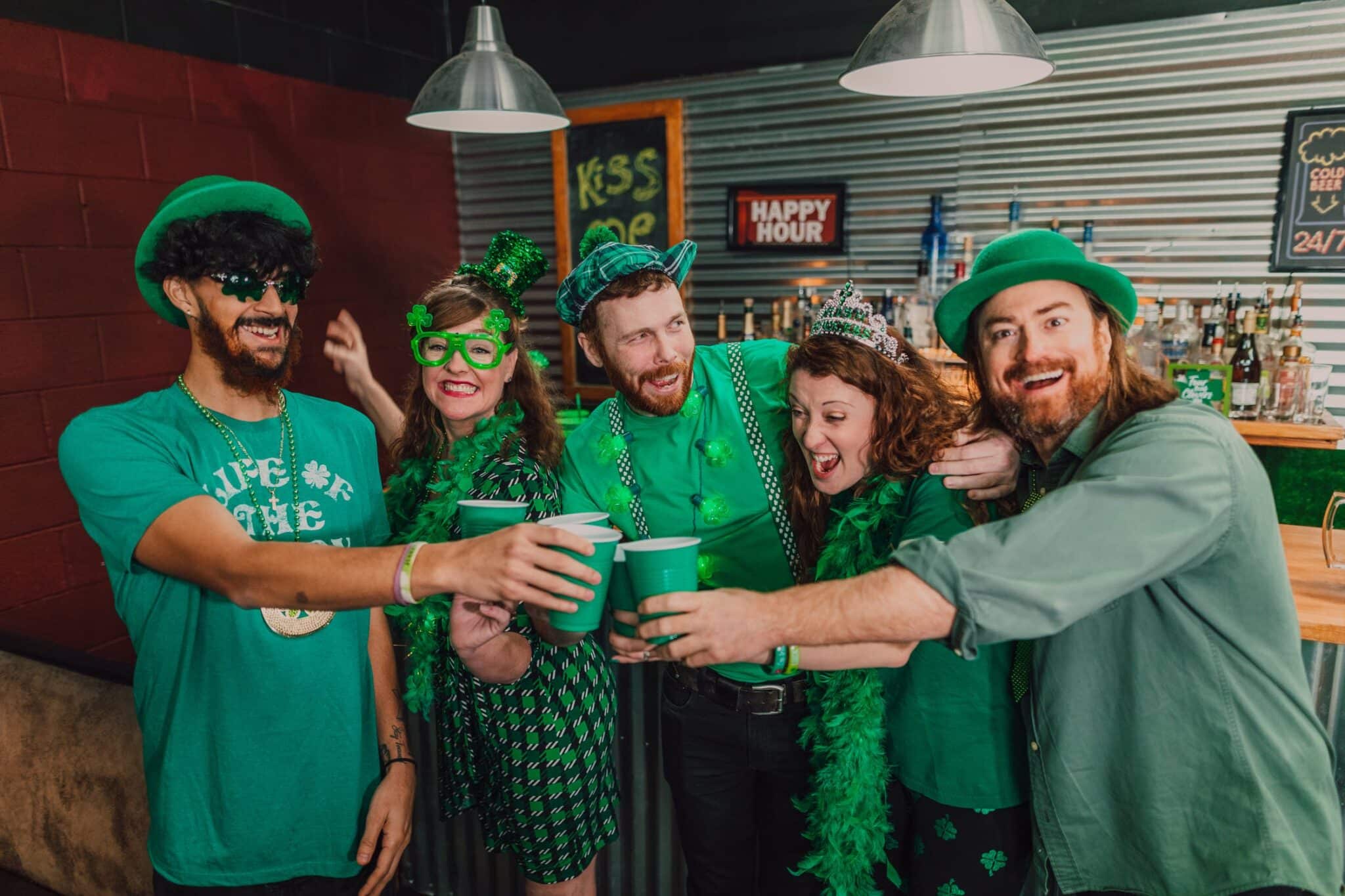 luckys pub saint patricks day party