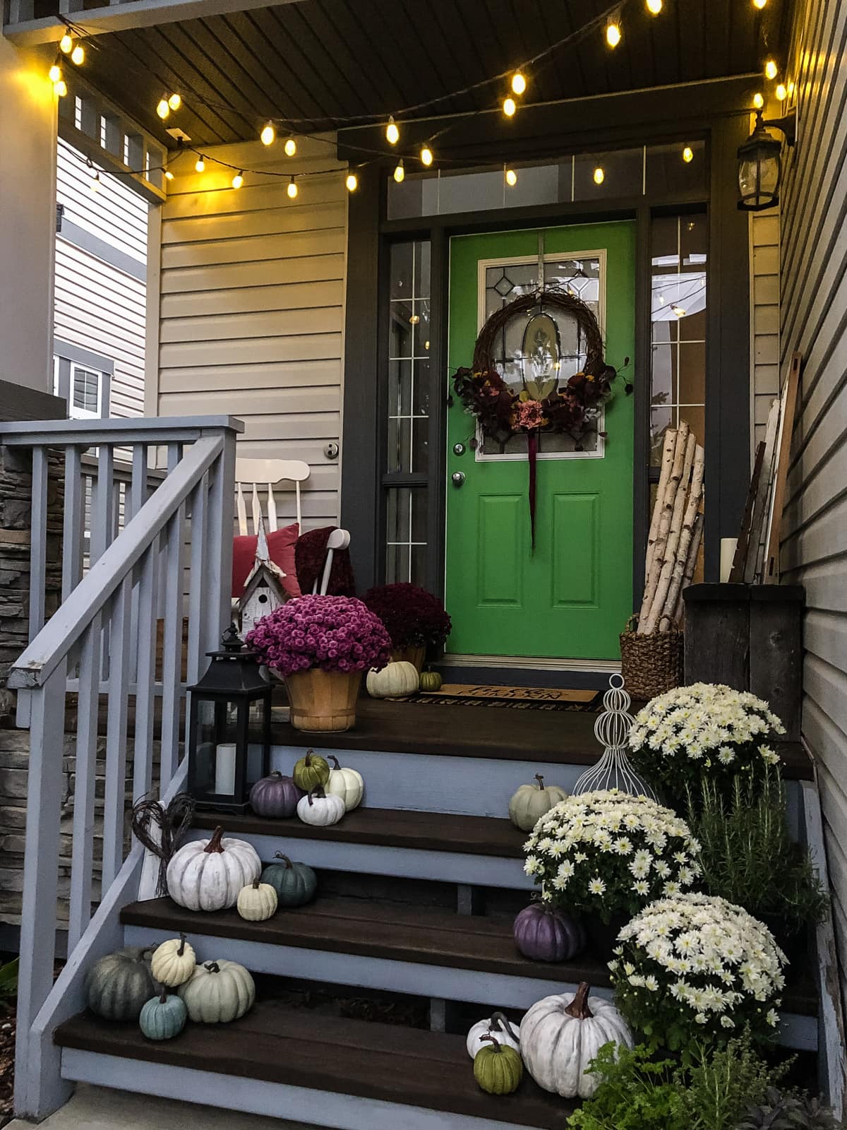 5 Porch Light Colors and the Meaning Behind Them